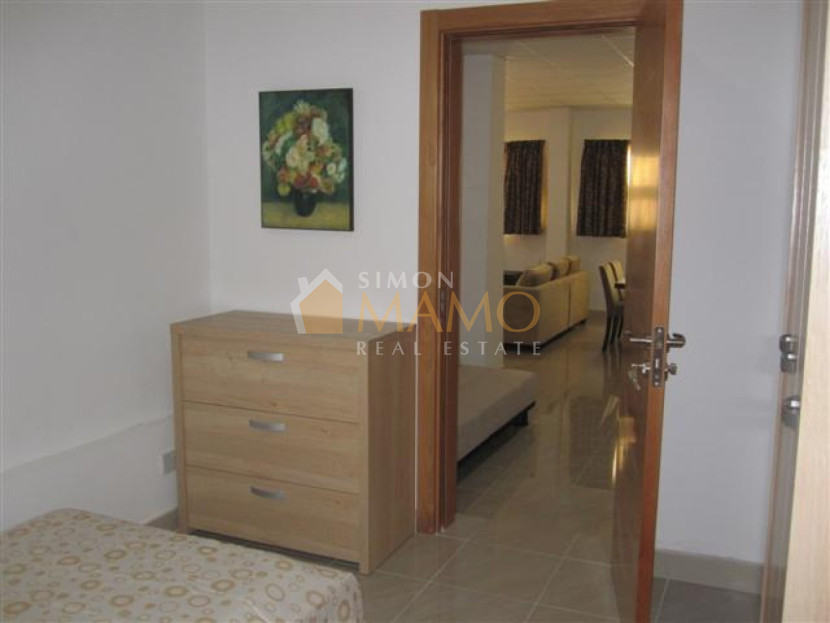 Well located 2 bedroom in Sliema for rent Simon Mamo Real