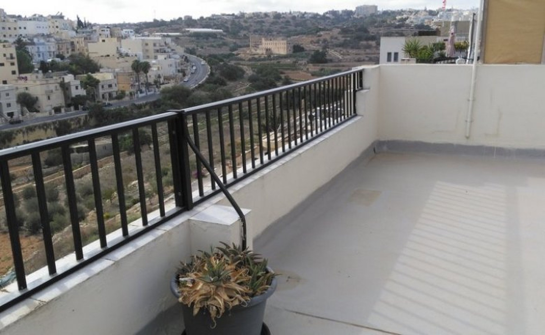 Properties for rent in Malta Swieqi 3 bedroom Simon Mamo