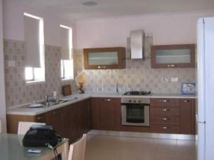 3 bedroom detached in San Gwann Simon Mamo Real Estate in