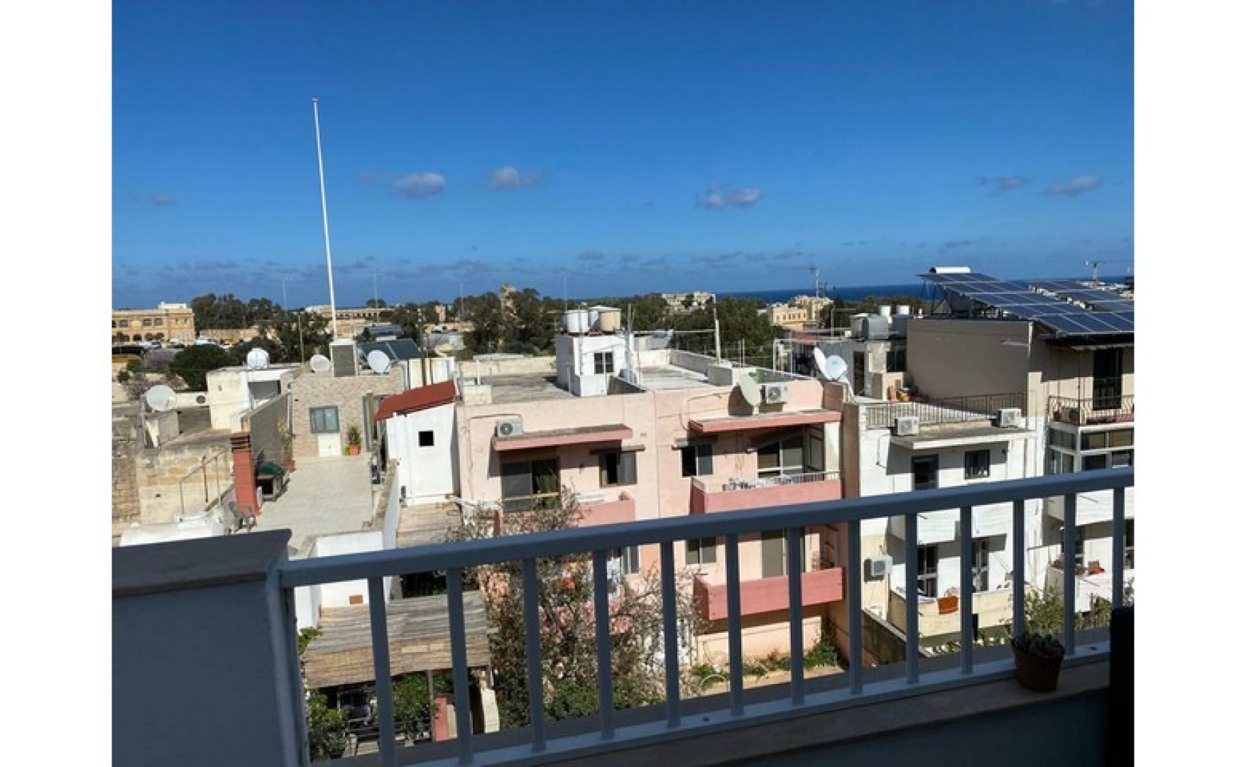 Apartments for rent in Malta Modern fully furnished 3 bedroom luxury flat in Swieqi Simon