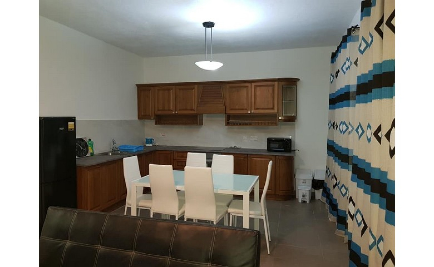Apartments for rent in Malta Spacious 3 bedroom flat to let in Gzira