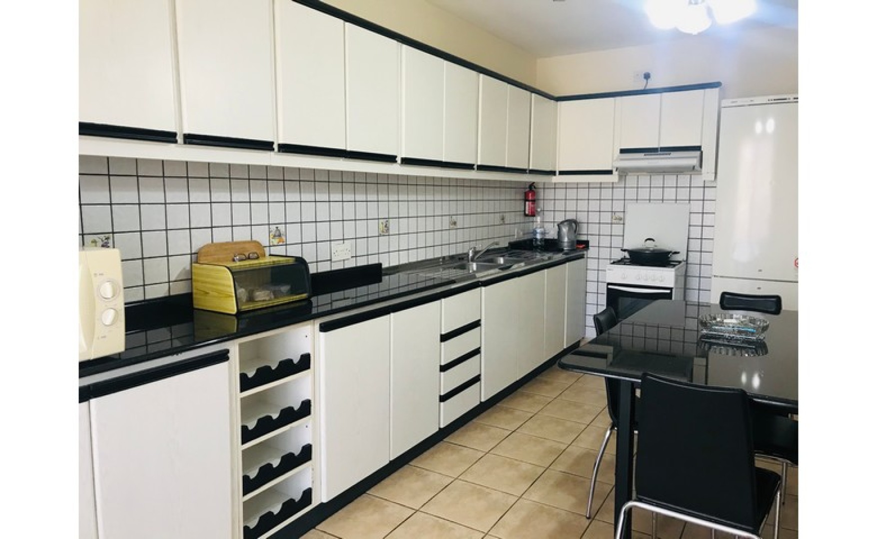 Apartments for rent in Malta Bugibba 3 bedroom flat to let Simon