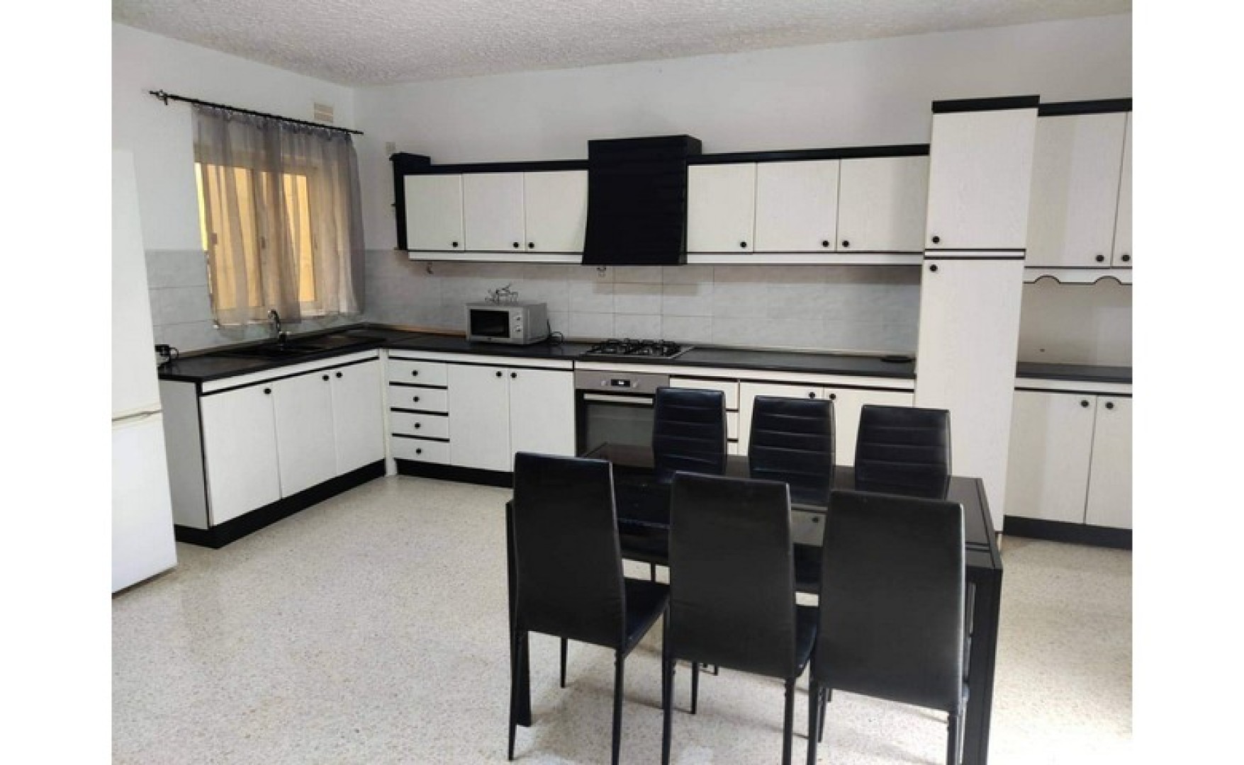 Flats for rent in Malta Newly refurbished 1st floor 4 bedroom