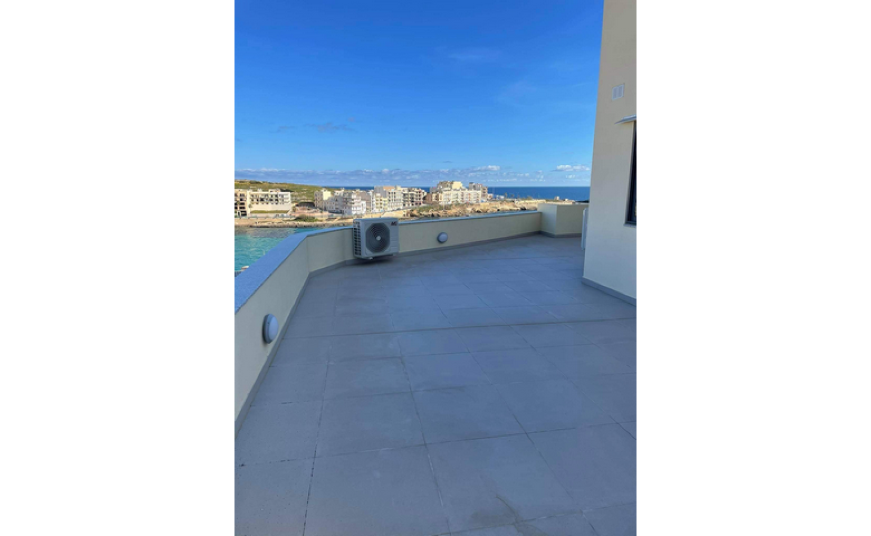 Penthouse for rent in Malta Modern 1 bedroom penthouse in Marsascala