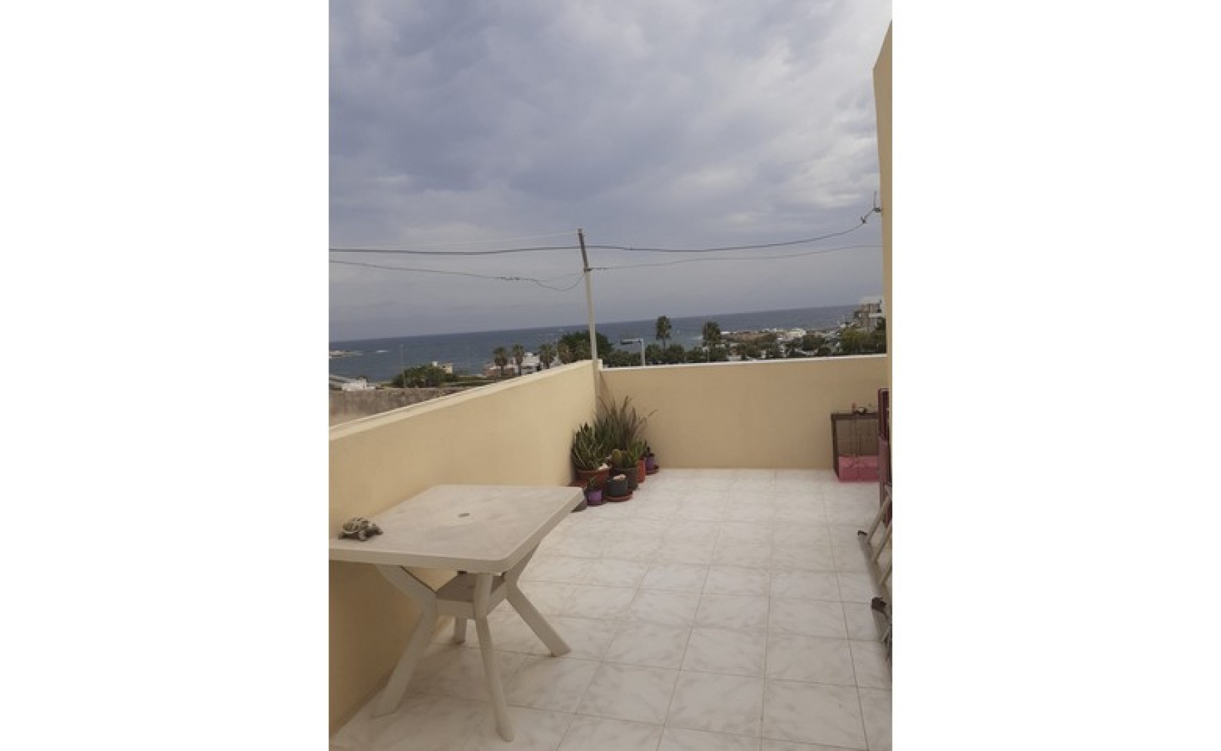 Estate agents Malta House for rent with 3 bedrooms in Bahar iccaghaq