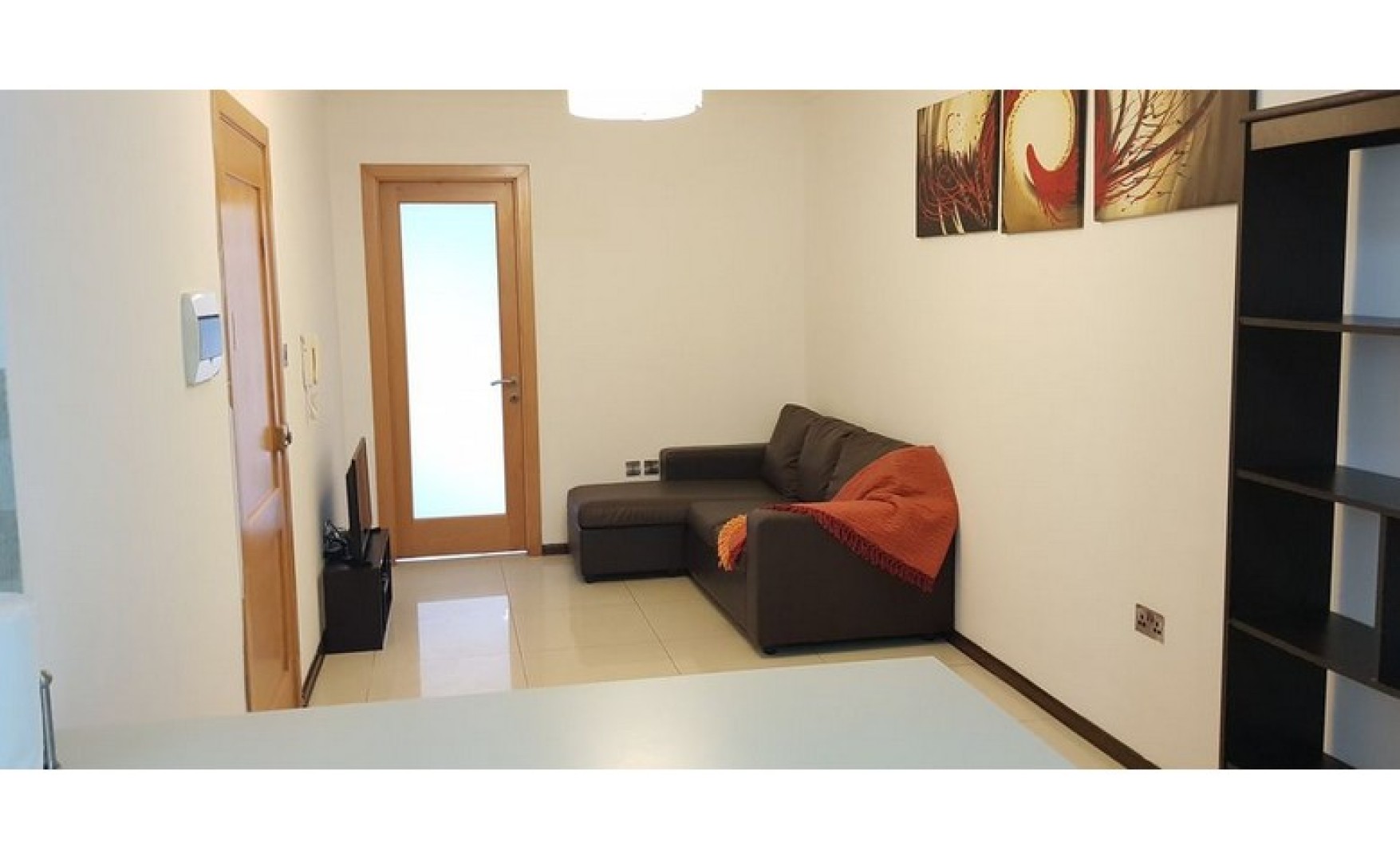 Apartments for rent in Malta St Julian's 3 bedroom flat to let Simon