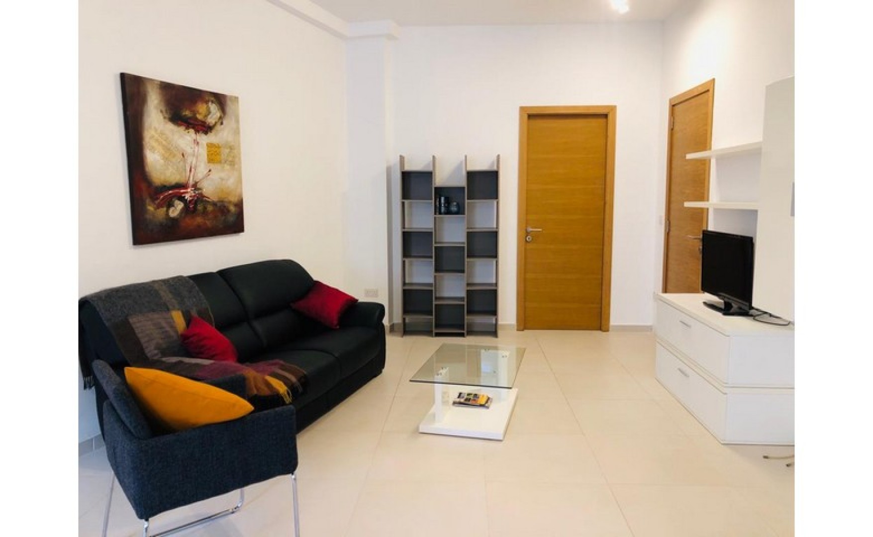 Apartments for rent in Malta Sliema modern 1 bedroom flat to let