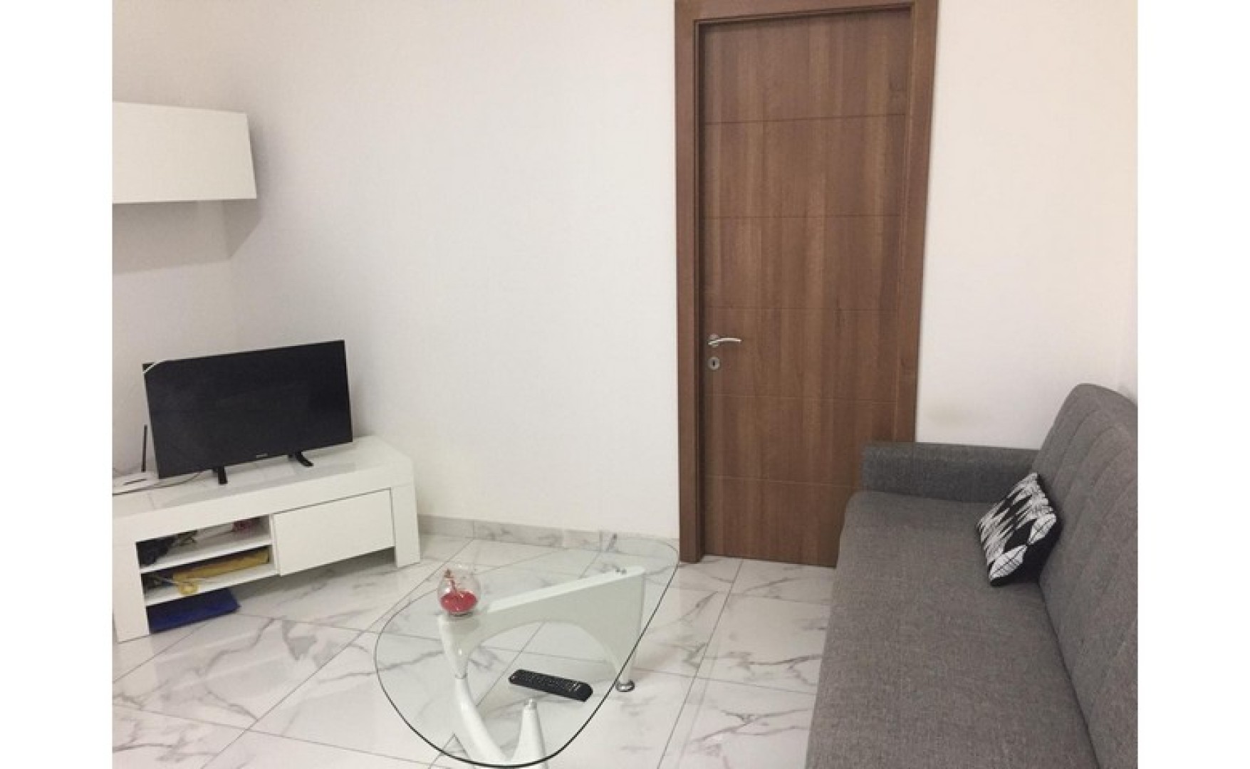 Flats for rent in Malta One bedroom apartment in Sliema Simon Mamo
