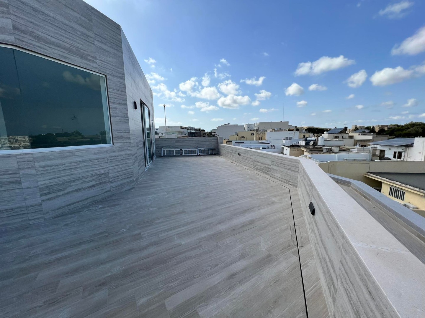 New 3 bedroom corner penthouse for sale in Mosta Simon Mamo Real