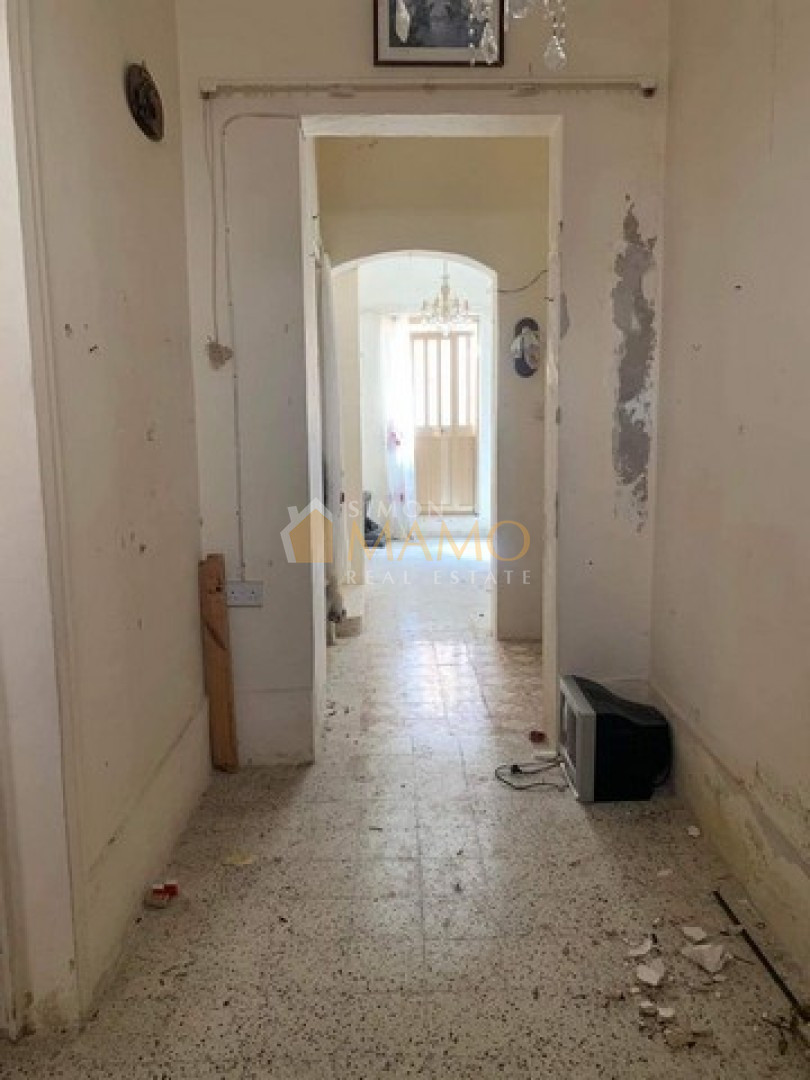 Gharghur unconverted townhouse for sale 124sqm Simon Mamo Real Estate