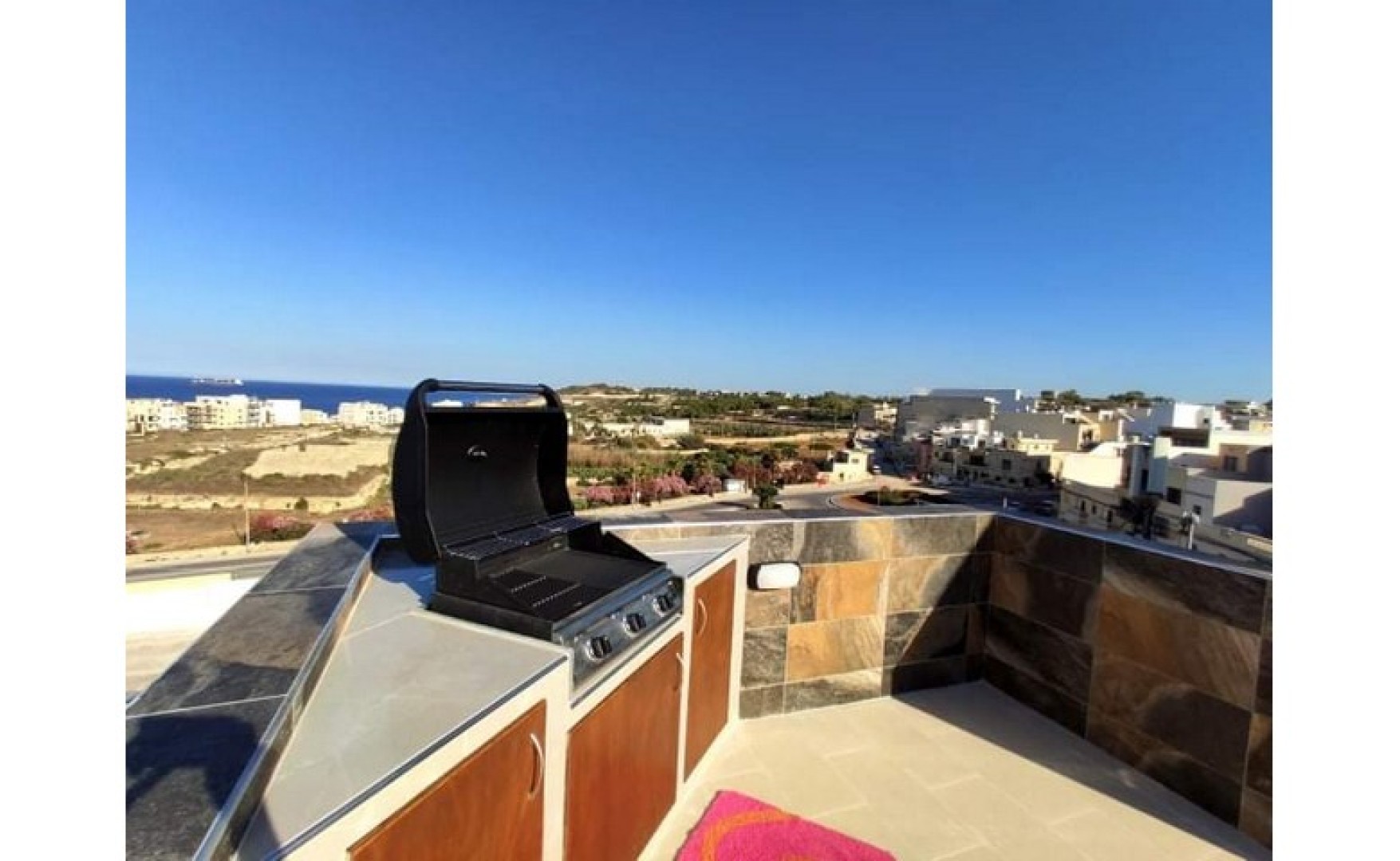 Rental Properties Malta Penthouse for rent in Xghajra with 2 bedrooms